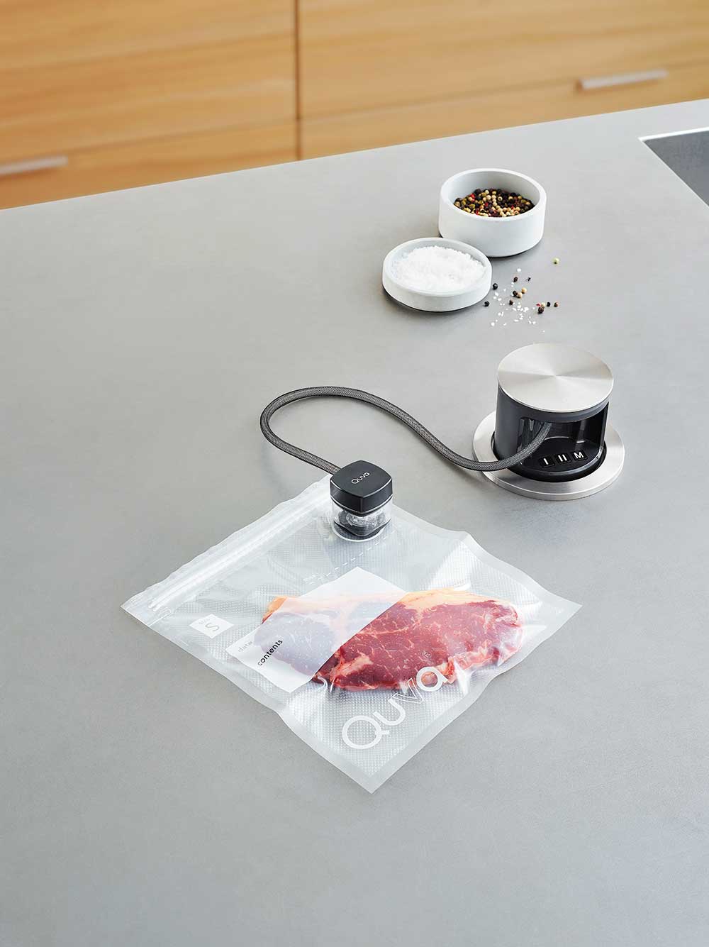 Quva-vacumeermachine-rvs-vacuumzak