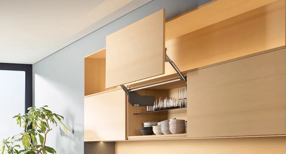 Klapdeurenbeslag liftdeuren