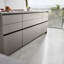 Frontafwerking Nanotech kunststof